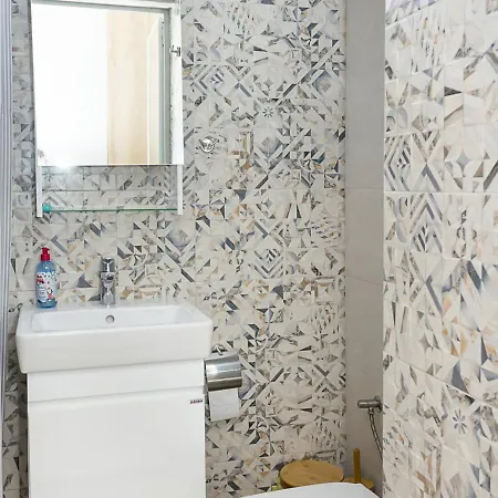 Homey 1-bd In Varna, Next To Grand Mall Апартамент *