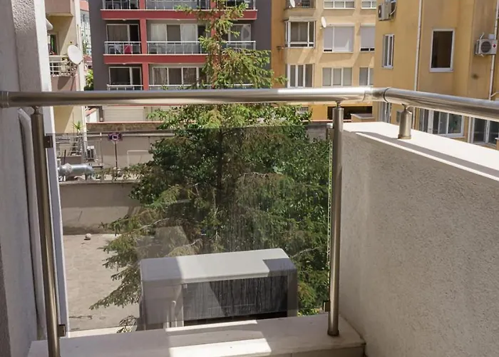 Homey 1-bd In Varna, Next To Grand Mall By Flat Mаnаger * Varna